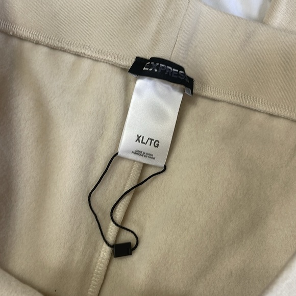 Express Rhinestone Joggers - Picture 4 of 5